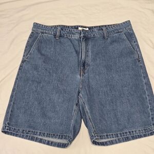 H&M  Sz 16 Women’s Shorts High-Rise Bermuda Denim NEW